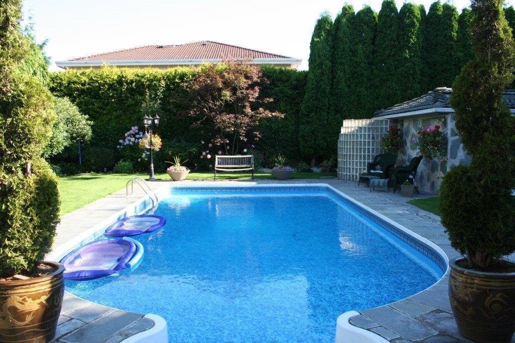 The Stone Hedge Bed And Breakfast Richmond Bagian luar foto
