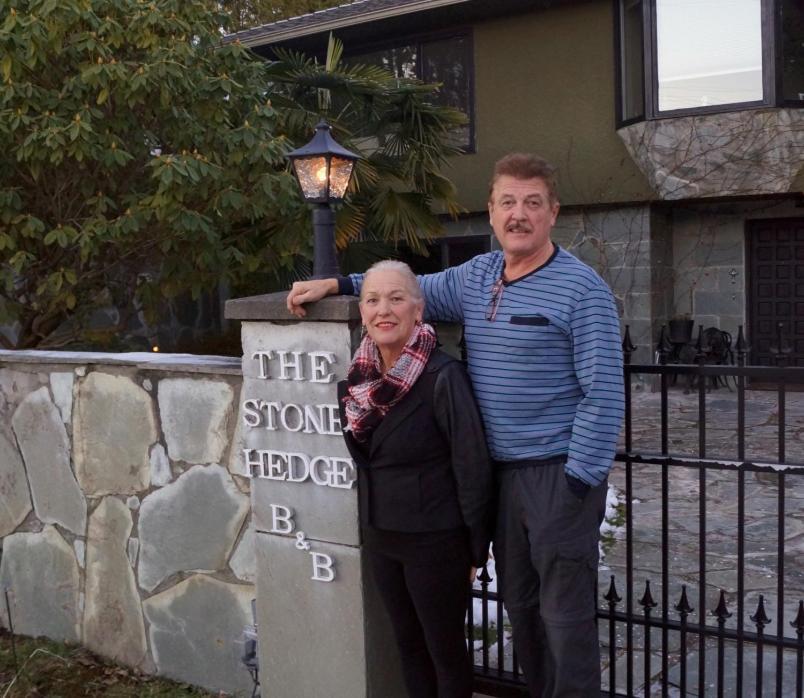 The Stone Hedge Bed And Breakfast Richmond Ruang foto